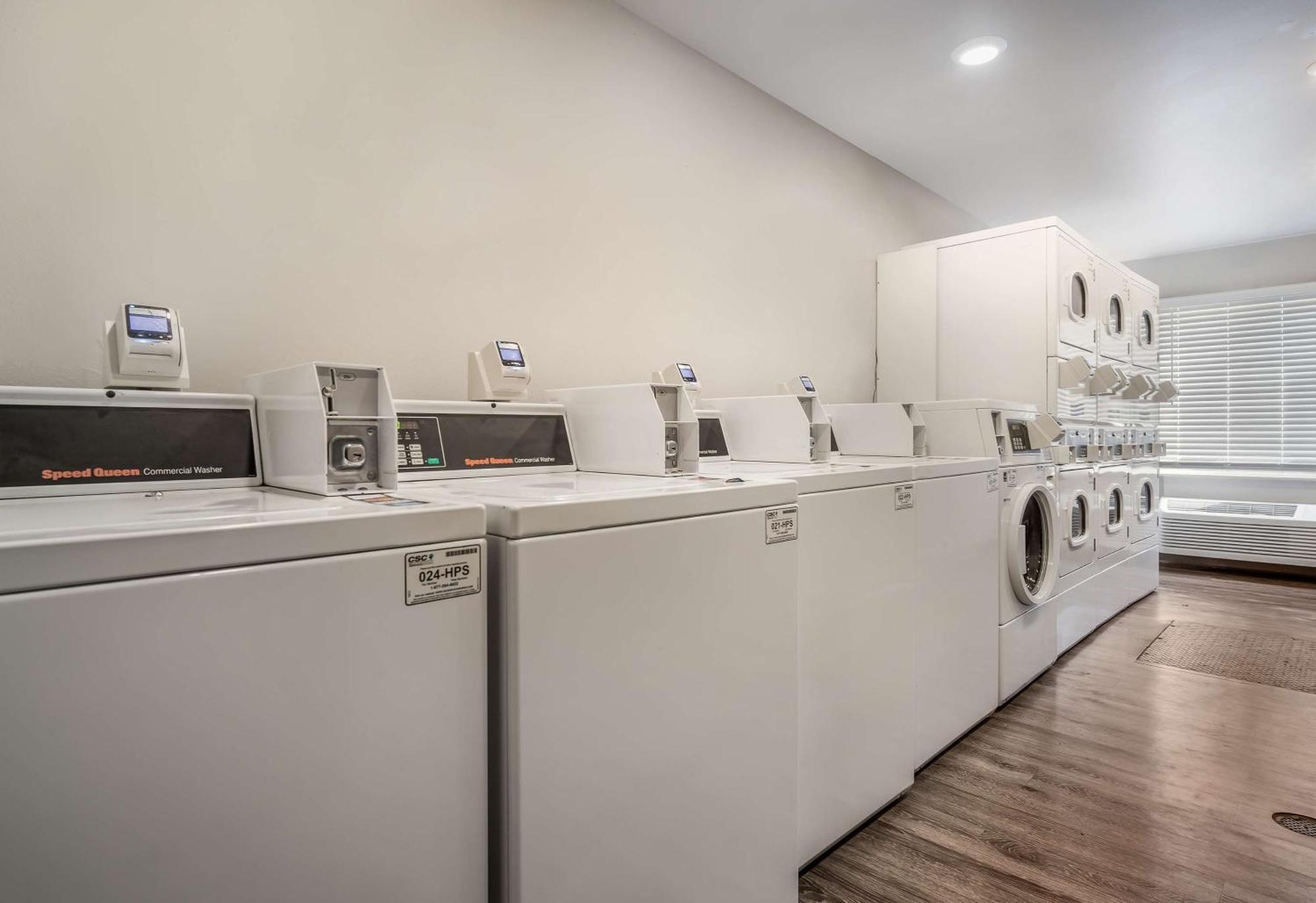 Extended Stay America Select Suites - Fort Myers Extérieur photo
